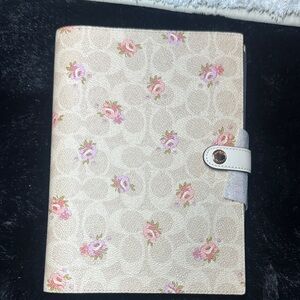 Coach Notebook Signature Floral (New)